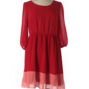 Delicately Retro Looking Dress